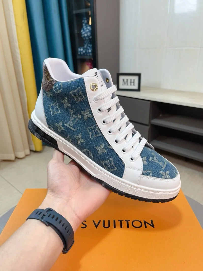 Men's shoes💰420🌹🌹[LV] The latest masterpiece of high-top men's shoes: the upper is made of first-layer cowhide imported from Italy with special materials➕full genuine leather lining🔥, making walking more convenient and comfortable! Exclusive new style, stunning work [color]! Create a fashionable personality to set off your uniqueness! A must-have for trendy men! Classic🔥Number: 38-44